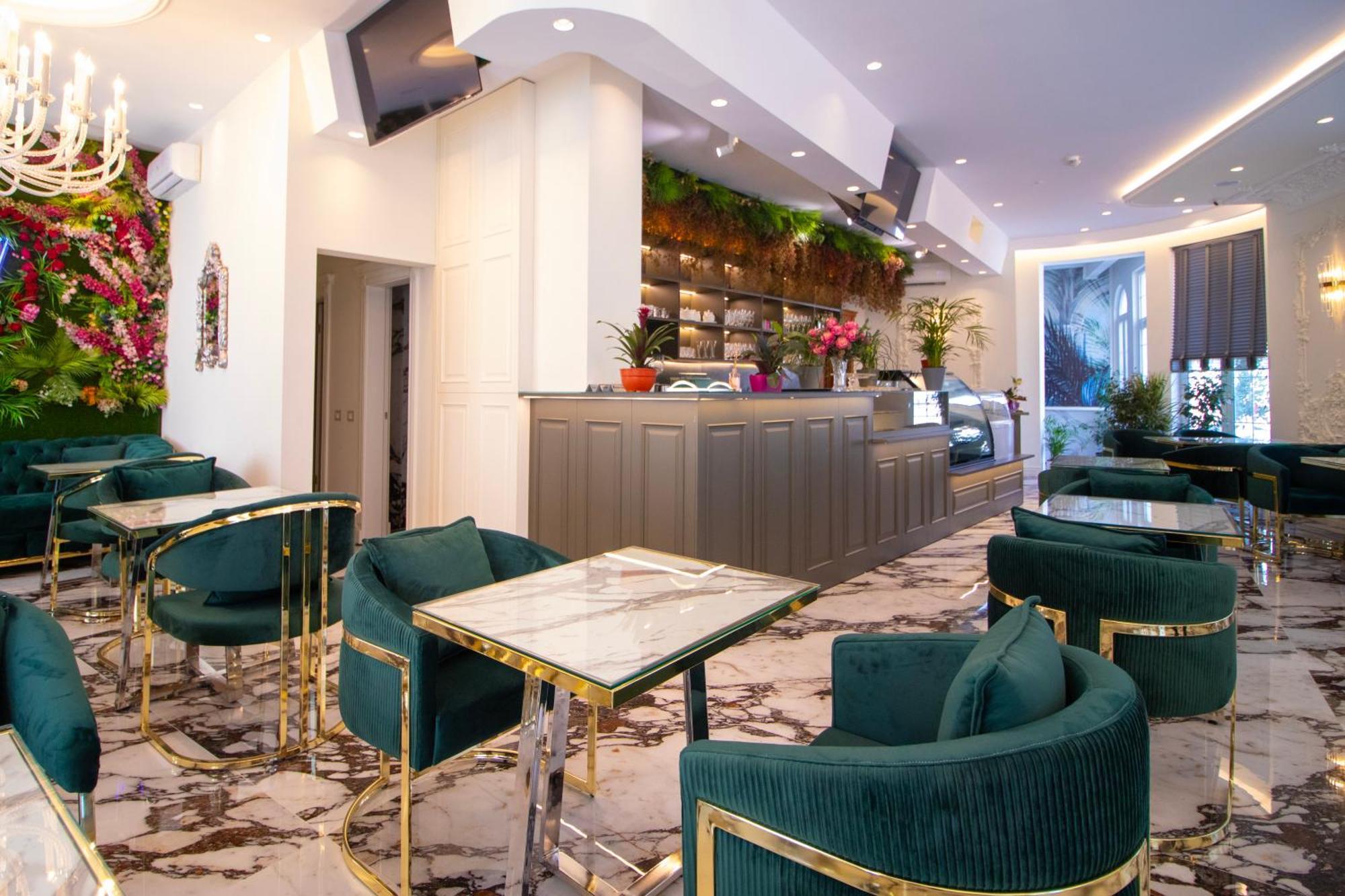 Hotel Ambasada Qta Paskuqan ภายนอก รูปภาพ
