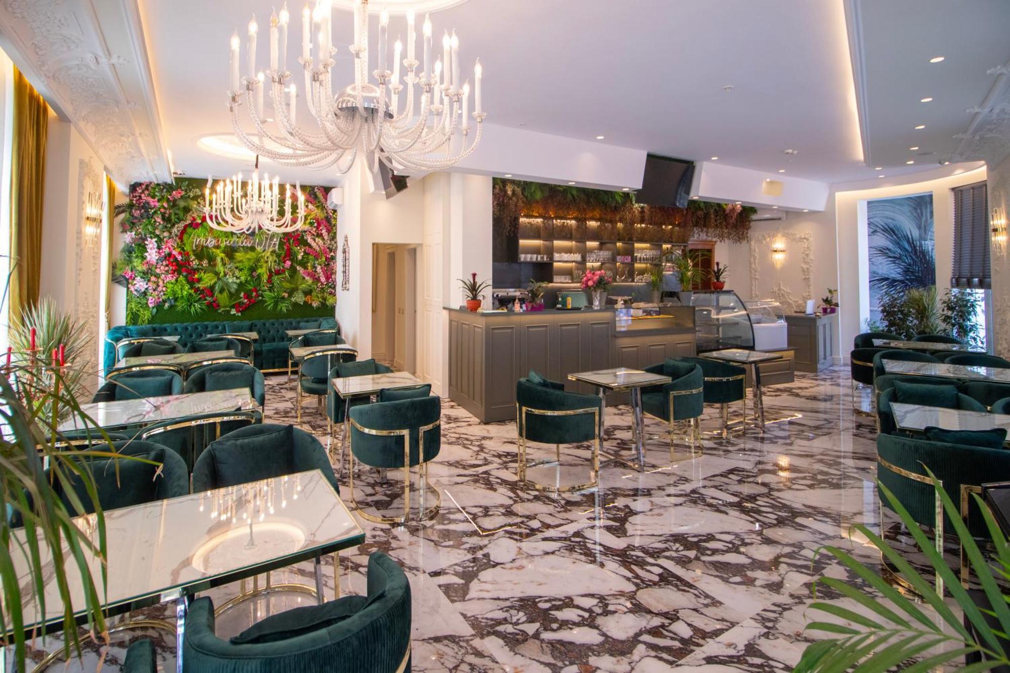 Hotel Ambasada Qta Paskuqan ภายนอก รูปภาพ