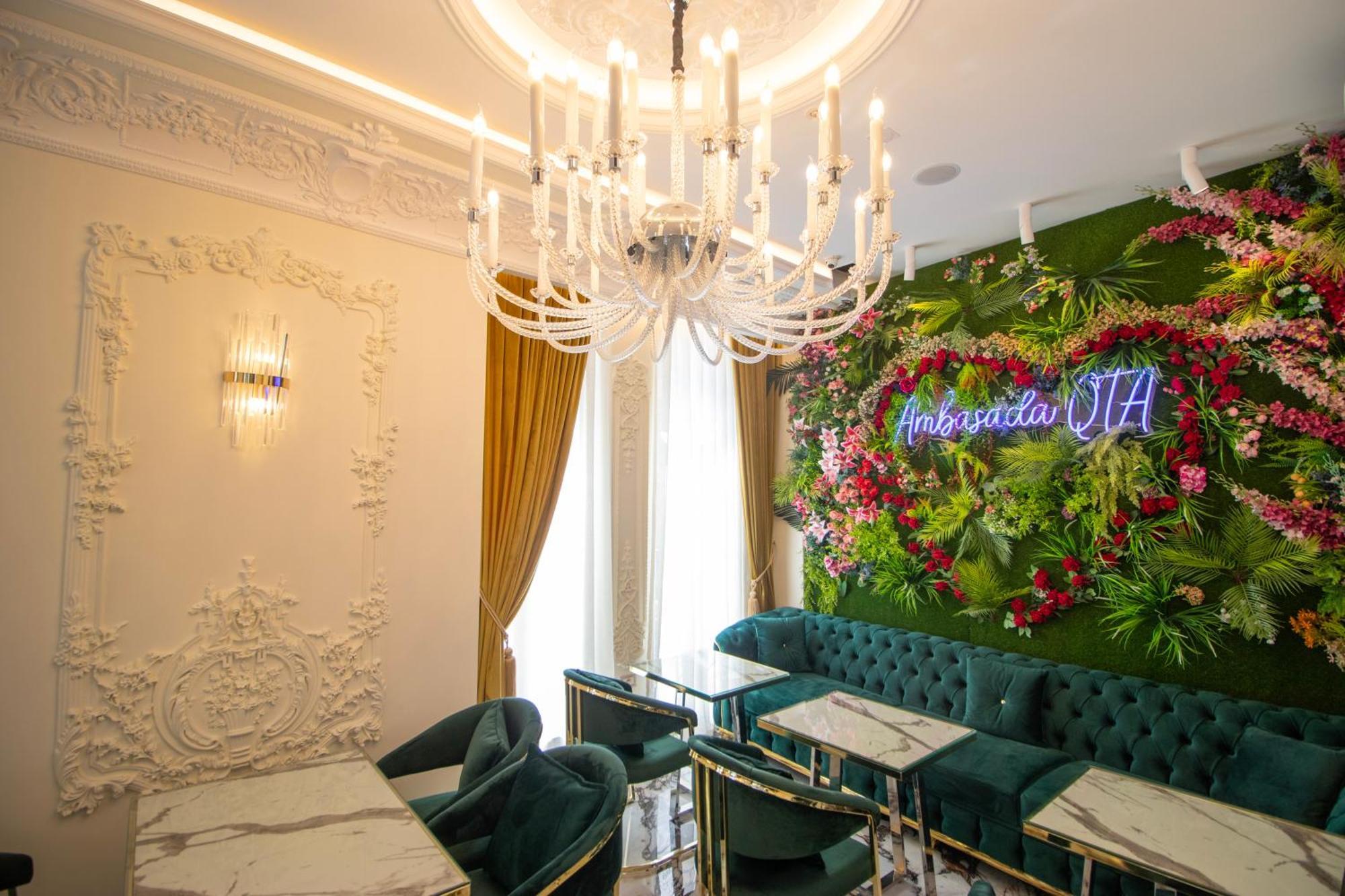 Hotel Ambasada Qta Paskuqan ภายนอก รูปภาพ