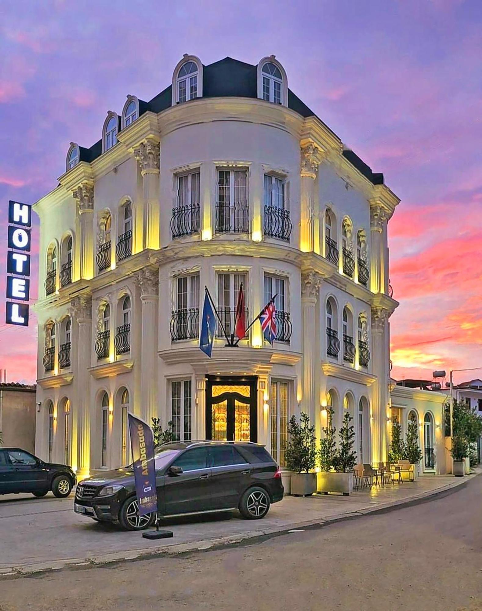 Hotel Ambasada Qta Paskuqan ภายนอก รูปภาพ