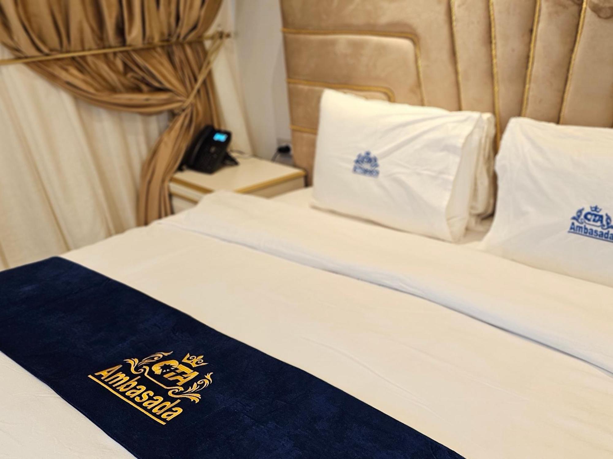 Hotel Ambasada Qta Paskuqan ภายนอก รูปภาพ