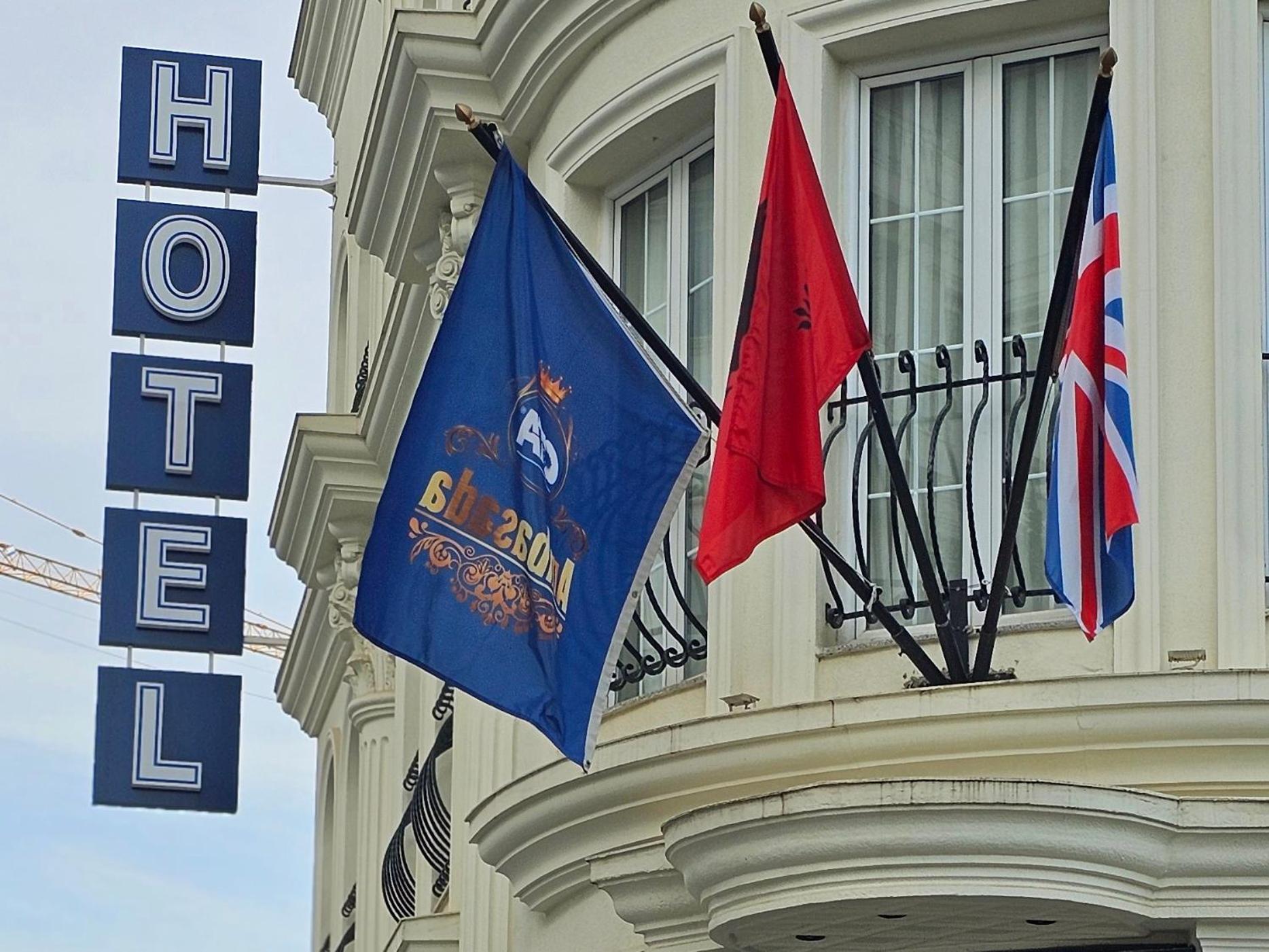 Hotel Ambasada Qta Paskuqan ภายนอก รูปภาพ