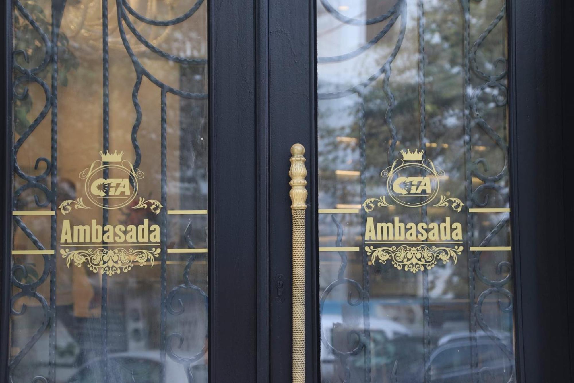 Hotel Ambasada Qta Paskuqan ภายนอก รูปภาพ